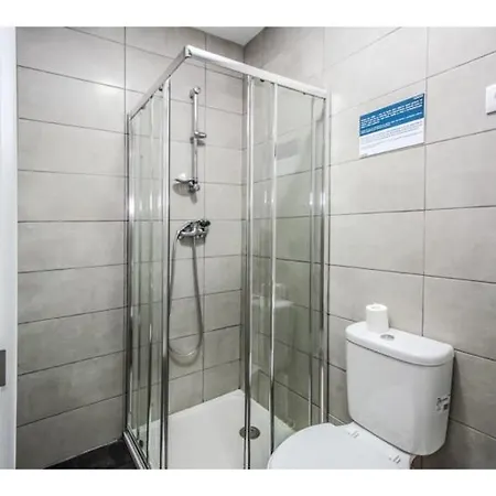Houze Spacious 9 Bedroom Flat In Central Lisbon Lisbon